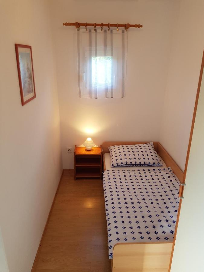 Seaside Apartments With A Swimming Pool Barbat, Rab - 4951 Barbat na Rabu Eksteriør bilde